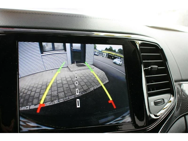 Jeep Grand cherokee 6.2l V8 TRACKHAWK - автомобили, коли, обяви за нови и употребявани 8