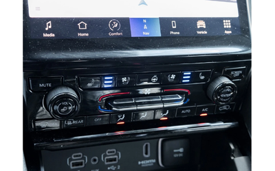 Jeep Grand cherokee 4xe OVERLAND C РЕГИСТРАЦИЯ & АВТО КРЕДИТ - автомобили, коли, обяви за нови и употребявани 11