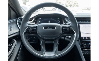 Jeep Grand cherokee 4xe OVERLAND C РЕГИСТРАЦИЯ & АВТО КРЕДИТ - автомобили, коли, обяви за нови и употребявани 7