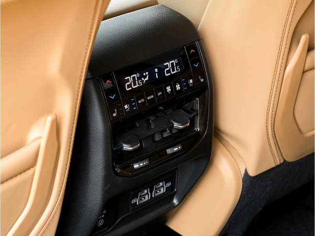 Jeep Grand cherokee 4xe HYBRID C РЕГИСТРАЦИЯ & АВТО КРЕДИТ - автомобили, коли, обяви за нови и употребявани 14