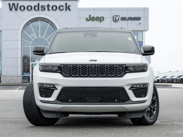 Jeep Grand cherokee 4xe HYBRID C РЕГИСТРАЦИЯ & АВТО КРЕДИТ - автомобили, коли, обяви за нови и употребявани 1