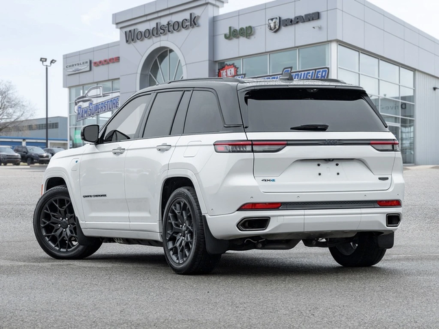Jeep Grand cherokee 4xe HYBRID C РЕГИСТРАЦИЯ & АВТО КРЕДИТ - автомобили, коли, обяви за нови и употребявани 3