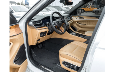 jeep-grand-cherokee - 5