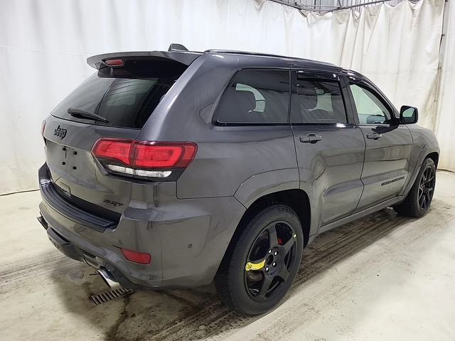 Jeep Grand cherokee SRT С РЕГИСТРАЦИЯ & АВТО КРЕДИТ - автомобили, коли, обяви за нови и употребявани 3