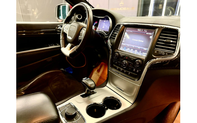 Jeep Grand cherokee SRT* V8 HEMI* Quadra-Trac* Панорама* Лизинг - автомобили, коли, обяви за нови и употребявани 13