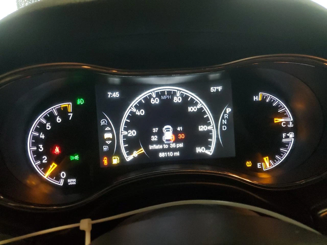 Jeep Grand cherokee 3.6V6* 4X4* LAREDO - автомобили, коли, обяви за нови и употребявани 10