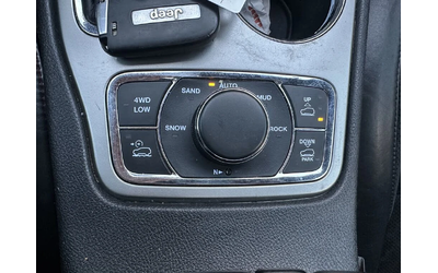 Jeep Grand cherokee TRAILHAWK| V6| BI-XENON| PANO - автомобили, коли, обяви за нови и употребявани 11