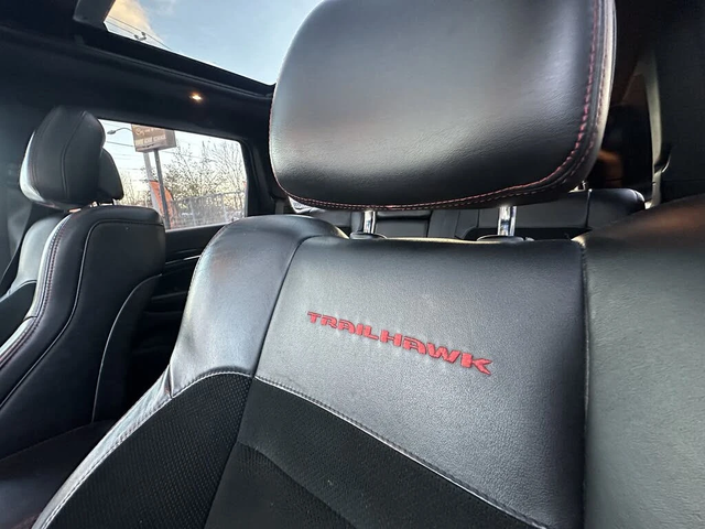 Jeep Grand cherokee TRAILHAWK| V6| BI-XENON| PANO - автомобили, коли, обяви за нови и употребявани 12