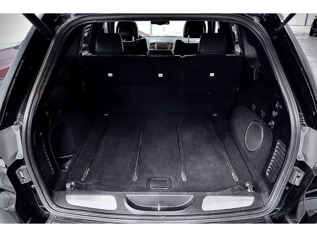 Jeep Grand cherokee SUMMIT* DISTRONIK* V6 PENTASTAR* ОБДУХ* HARMAN* ВЪ - автомобили, коли, обяви за нови и употребявани 16