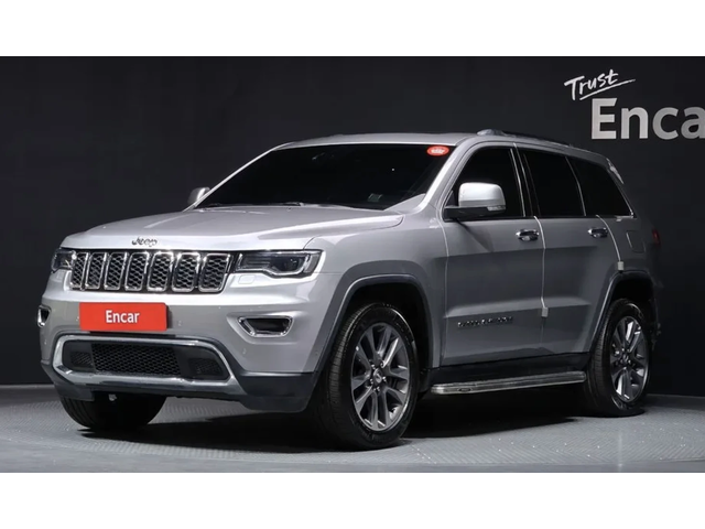 Jeep Grand cherokee LIMITED* 3.6* V6* 8ZF* ПОДГРЕВ* ОБДУХВАНЕ* КАМЕРА* - автомобили, коли, обяви за нови и употребявани 0