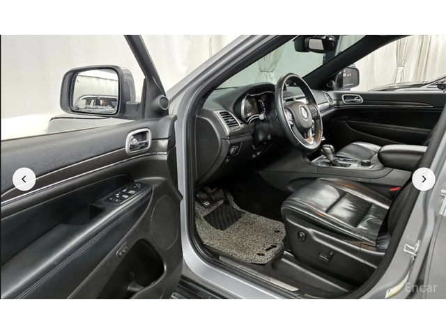 Jeep Grand cherokee LIMITED* 3.6* V6* 8ZF* ПОДГРЕВ* ОБДУХВАНЕ* КАМЕРА* - автомобили, коли, обяви за нови и употребявани 5