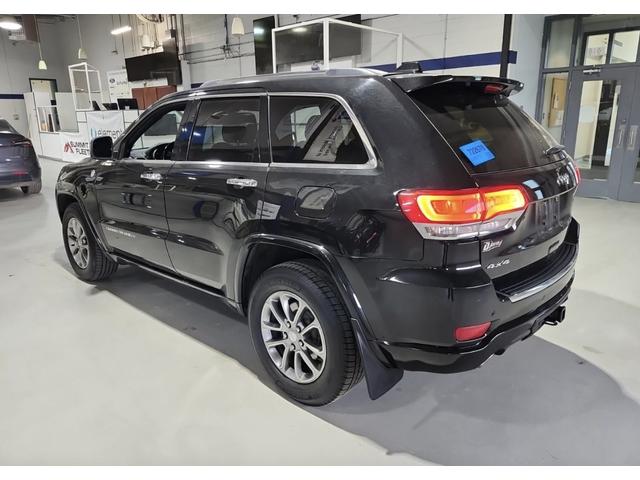 Jeep Grand cherokee OVERLAND* 4X4* КОжа* Подгрев* Памет* Keyless - автомобили, коли, обяви за нови и употребявани 4