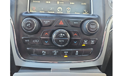 Jeep Grand cherokee Summit| 5.7L HEMI V8| Keyless| Панорамa| Premium - автомобили, коли, обяви за нови и употребявани 11