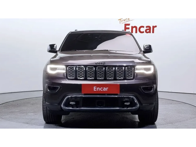 Jeep Grand cherokee OVERLAND* 3.6* V6* 8ZF* ПОДГРЕВ* ОБДУХВАНЕ* ДИСТРО - автомобили, коли, обяви за нови и употребявани 2