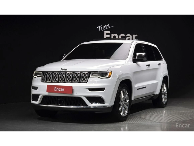 Jeep Grand cherokee SUMMIT* DISTRONIC* 360* ОБДУХ* ПОДГРЕВ* KEYLESS - автомобили, коли, обяви за нови и употребявани 0