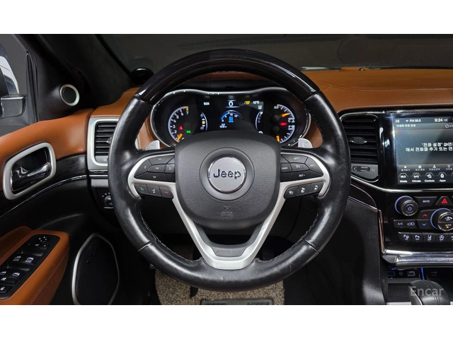 Jeep Grand cherokee SUMMIT* DISTRONIC* 360* ОБДУХ* ПОДГРЕВ* KEYLESS - автомобили, коли, обяви за нови и употребявани 11