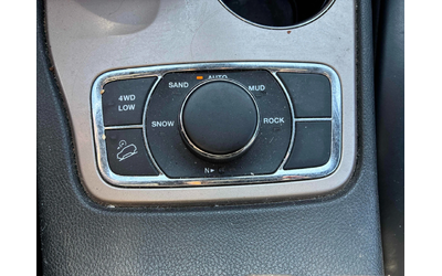 Jeep Grand cherokee 5.7* V8* 8ZF* ПОДГРЕВ* ОБДУХВАНЕ* ДИСТРОНИК* КАМЕР - автомобили, коли, обяви за нови и употребявани 10