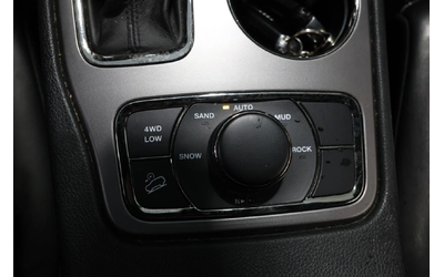 Jeep Grand cherokee Limited X 4x4 - PANO| NAVI| CAMERA| BLINDSPOT - автомобили, коли, обяви за нови и употребявани 14