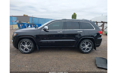 Jeep Grand cherokee OVERLAND* DISTRONIC* PANOROOF* H&K SOUND* ОБДУХВАН - автомобили, коли, обяви за нови и употребявани 6