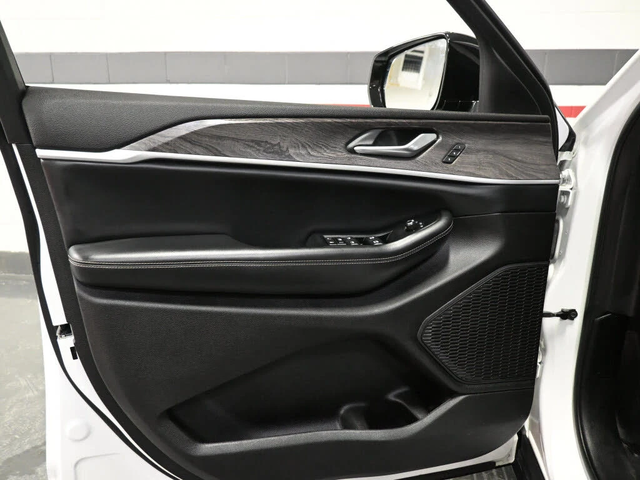 Jeep Grand cherokee * АвтоКредит * (ЦЕНА ДО БГ) - автомобили, коли, обяви за нови и употребявани 16