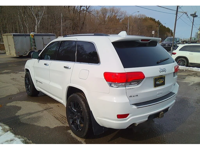 Jeep Grand cherokee 4WD* OVERLAND* ОБДУХ* ПОДГРЕВИ* HARMAN KARDON* PAN - автомобили, коли, обяви за нови и употребявани 2