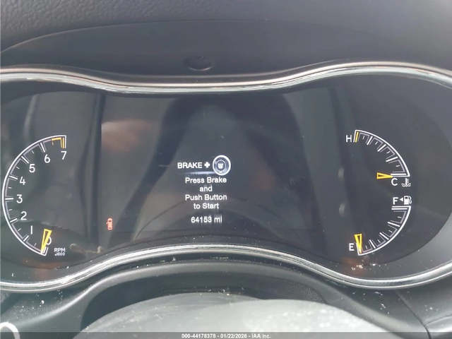 Jeep Grand cherokee 4WD* ПОДГРЕВ* ПАНО* КАМЕРА* CARPLAY - автомобили, коли, обяви за нови и употребявани 5