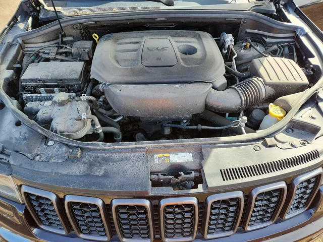 Jeep Grand cherokee OVERLAND - автомобили, коли, обяви за нови и употребявани 11