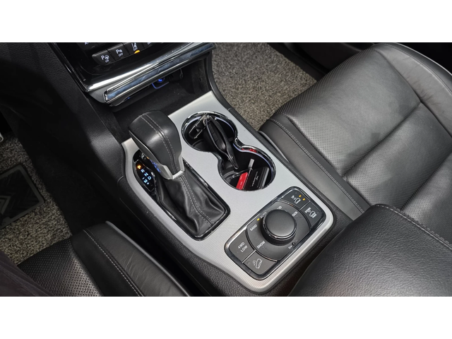 Jeep Grand cherokee 2019* SUMMIT* HARMAN* PANO* ОБДУХ* FULL* КРАЙНА ЦЕ - автомобили, коли, обяви за нови и употребявани 10