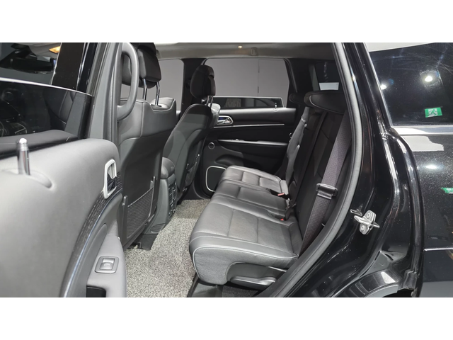 Jeep Grand cherokee 2019* SUMMIT* HARMAN* PANO* ОБДУХ* FULL* КРАЙНА ЦЕ - автомобили, коли, обяви за нови и употребявани 14