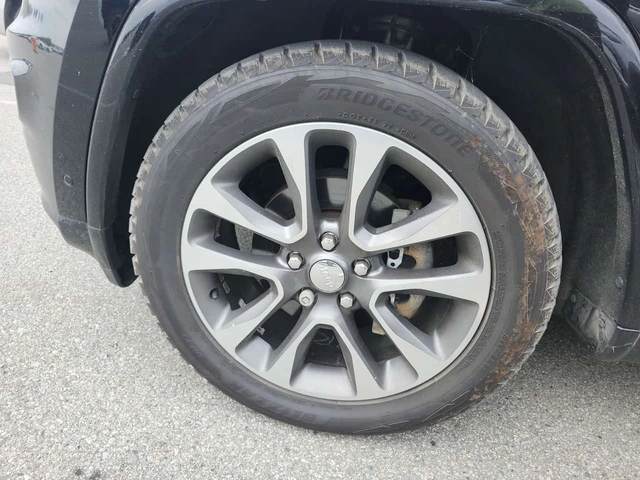 Jeep Grand cherokee OVERLAND| ОБДУХВАНЕ| PANO| MEMORY| - автомобили, коли, обяви за нови и употребявани 4