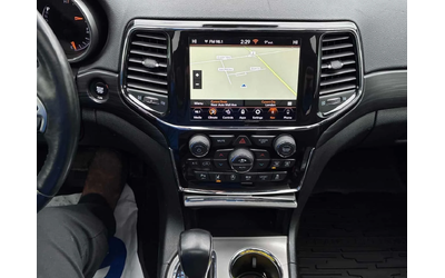 Jeep Grand cherokee * Altitude * 2 КЛЮЧА* PANO* KEYLESS* ПОДГРЕВ* - автомобили, коли, обяви за нови и употребявани 8