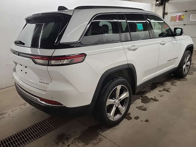Jeep Grand cherokee LIMITED * KEYLESS * ПОДГРЕВ * ПАНОРАМА - автомобили, коли, обяви за нови и употребявани 2