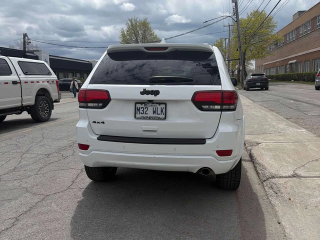 Jeep Grand cherokee | Altitude | 3.6L | PANO | CARFAX | - автомобили, коли, обяви за нови и употребявани 4