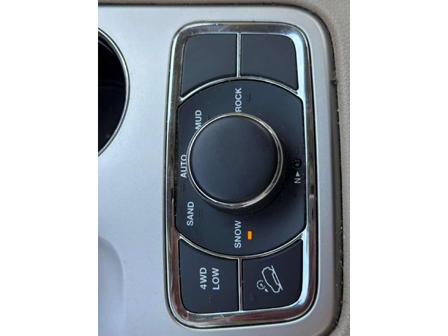 Jeep Grand cherokee * Limited * ZF8 * ПОДГРЕВИ * REMOTE START  * NAVI - автомобили, коли, обяви за нови и употребявани 12