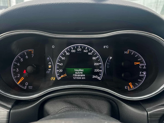 Jeep Grand cherokee * 80th Anniversary Edition * CARFAX * KEYLESS - автомобили, коли, обяви за нови и употребявани 7