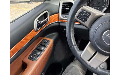 Jeep Grand cherokee * Overland * CARFAX * PANO * KEYLESS - автомобили, коли, обяви за нови и употребявани 15