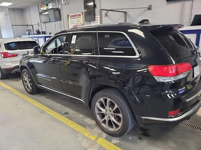 Jeep Grand cherokee SUMMIT/ОБДУХВАНЕ/ПАНОРАМА - автомобили, коли, обяви за нови и употребявани 3