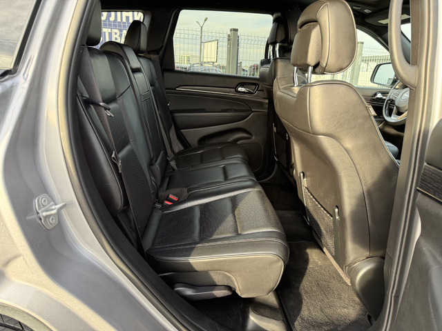 Jeep Grand cherokee 5.7* 2021г* OVER LAND* 70.000KM* Топ Състояние* - автомобили, коли, обяви за нови и употребявани 11