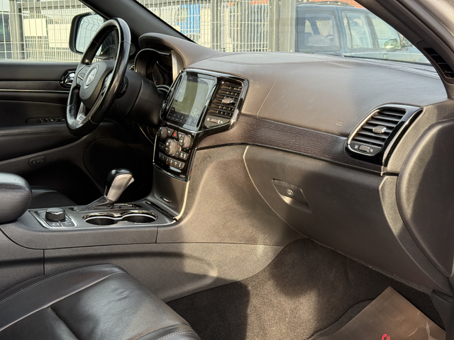 Jeep Grand cherokee 5.7* 2021г* OVER LAND* 70.000KM* Топ Състояние* - автомобили, коли, обяви за нови и употребявани 9