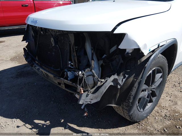 Jeep Grand cherokee 5.7L V-8 VVT, 360HP 4X4 Drive - автомобили, коли, обяви за нови и употребявани 5