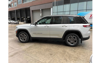 Jeep Grand cherokee * Trailhawk * 360 * ДИСТРОНИК * ОБДУХВАНЕ - автомобили, коли, обяви за нови и употребявани 16