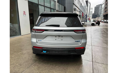 jeep-grand-cherokee - 3
