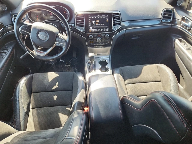 Jeep Grand cherokee TRAILHAWK / 5.7 / ПАНОРАМА / ПОДГРЕВИ - автомобили, коли, обяви за нови и употребявани 7