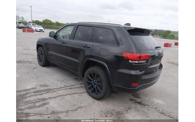 jeep-grand-cherokee - 2