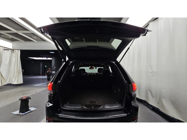 Jeep Grand cherokee SUMMIT* 8ZF* ОБДУХ* DIS* HARMAN* КРАЙНА ЦЕНА - автомобили, коли, обяви за нови и употребявани 16