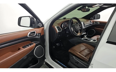 Jeep Grand cherokee SUMMIT* 8ZF* ОБДУХ* DISTRNONIK* PANO* КРАЙНА ЦЕНА - автомобили, коли, обяви за нови и употребявани 8
