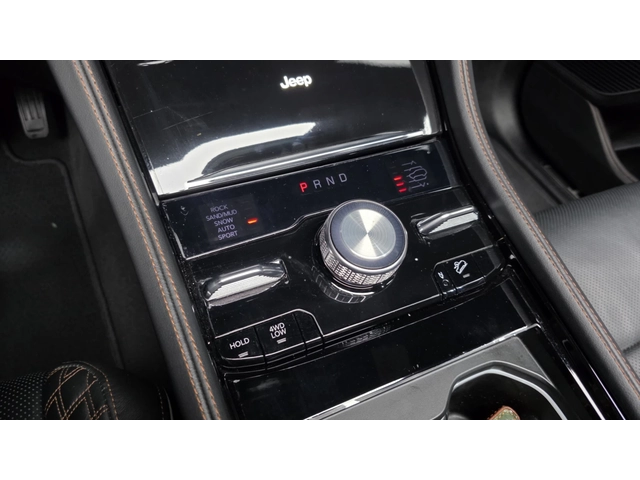 Jeep Grand cherokee 2022* SUMMIT* NAPPA* МАСАЖ* ОБДУХ* КРАЙНА ЦЕНА* FU - автомобили, коли, обяви за нови и употребявани 11