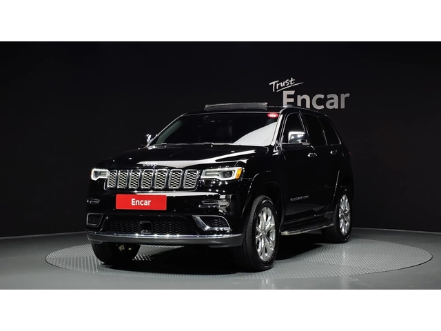 Jeep Grand cherokee 2019* SUMMIT* HARMAN* PANO* ОБДУХ* FULL* КРАЙНА ЦЕ - автомобили, коли, обяви за нови и употребявани 0