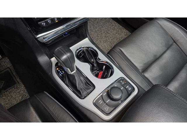 Jeep Grand cherokee 2019* SUMMIT* HARMAN* PANO* ОБДУХ* FULL* КРАЙНА ЦЕ - автомобили, коли, обяви за нови и употребявани 10