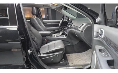 Jeep Grand cherokee 2019* SUMMIT* HARMAN* PANO* ОБДУХ* FULL* КРАЙНА ЦЕ - автомобили, коли, обяви за нови и употребявани 12
